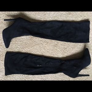 Public Desire BLACK OVER THE KNEE HEELED BOOTS