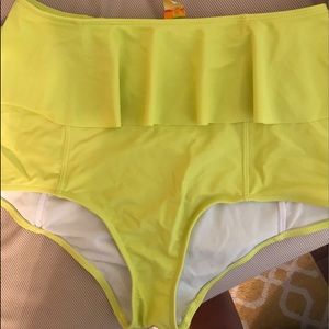 Kortni Jeane Peplum bottoms