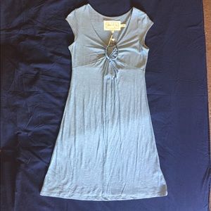 Cap-sleeved Aventura dress NEW WITH TAGS