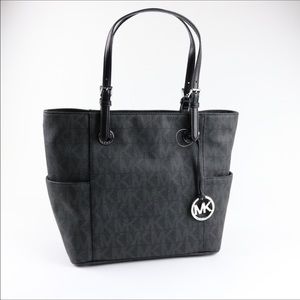 Michael Kors logo jet set tote