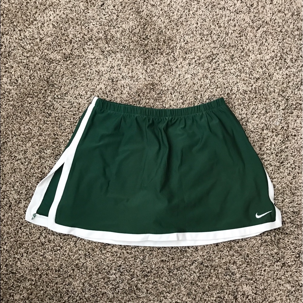 Nike tennis skirt w built in short tights