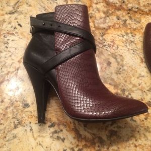Express ankle boots
