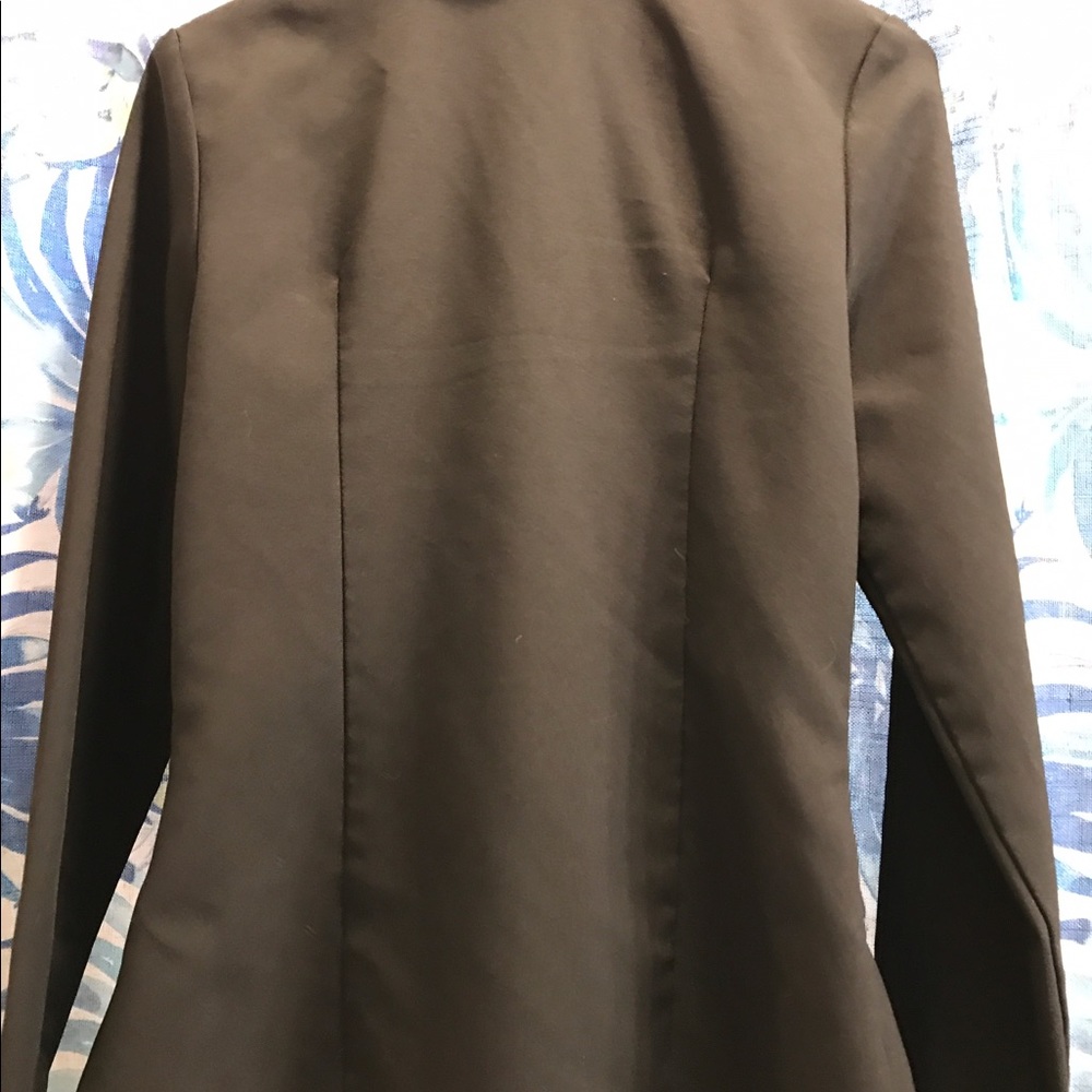 Blazer - Picture 3 of 3