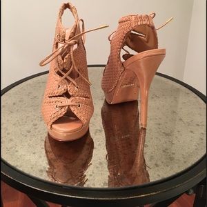 SCHUTZ Tan Heeled Sandals. BRAND NEW.