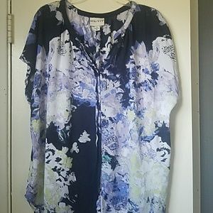 Navy print flower print top
