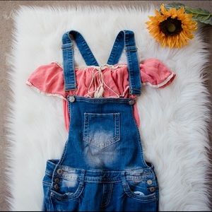 Almost Famous distressed overalls