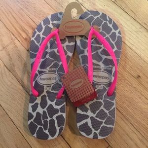 Havaianas Flip Flops - NWT