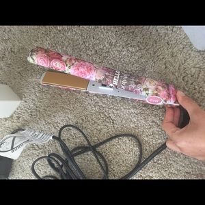 Chi hair straightener limited edition!