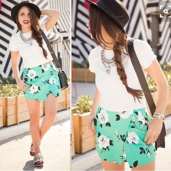 Teal floral skort - Picture 3 of 5