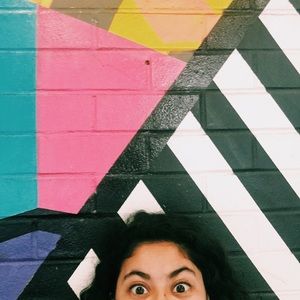 Meet your Posher, Myriam