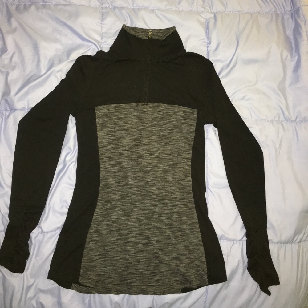 Columbia long sleeve half zip shirt