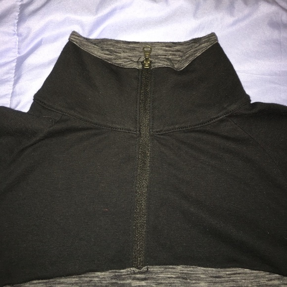 Columbia long sleeve half zip shirt - Picture 3 of 4