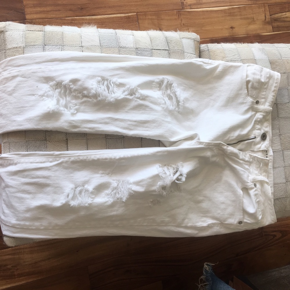White Ripped Jeans !