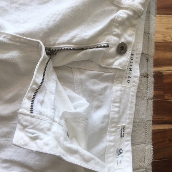 White Ripped Jeans ! - Picture 2 of 3