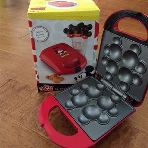 Mickey Mouse Cake Pop Maker