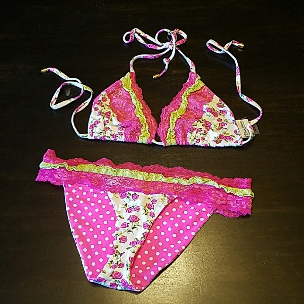 ●PRICE DROP●  BEACH BUNNY
