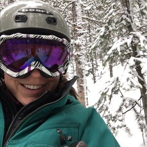 Meet your Posher, Lisa