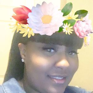 Meet your Posher, Curtisha