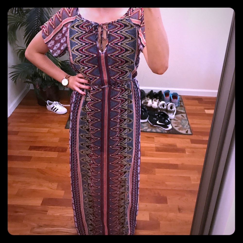 Short sleeve maxi dress