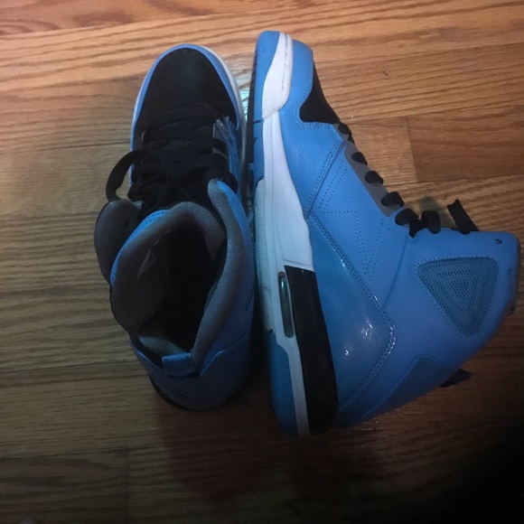 Jordans flight shoes. Size 7 SOLD - Picture 5 of 5