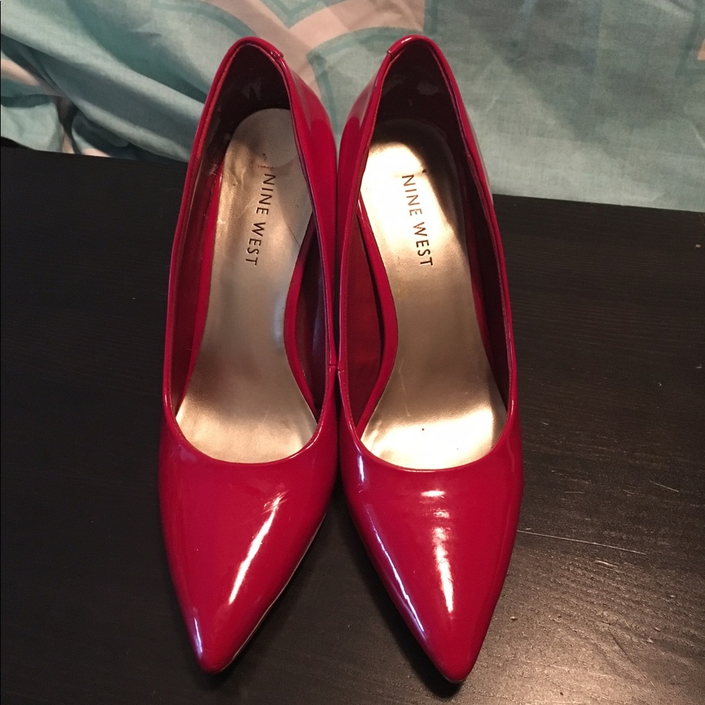 Nine West RED patent leather heels!!