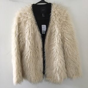 NWT Forever21 Faux Feather Cream Outerwear Coat S