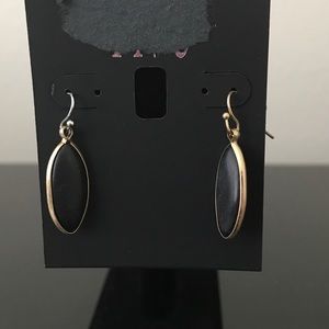 Cute rusty gold earring