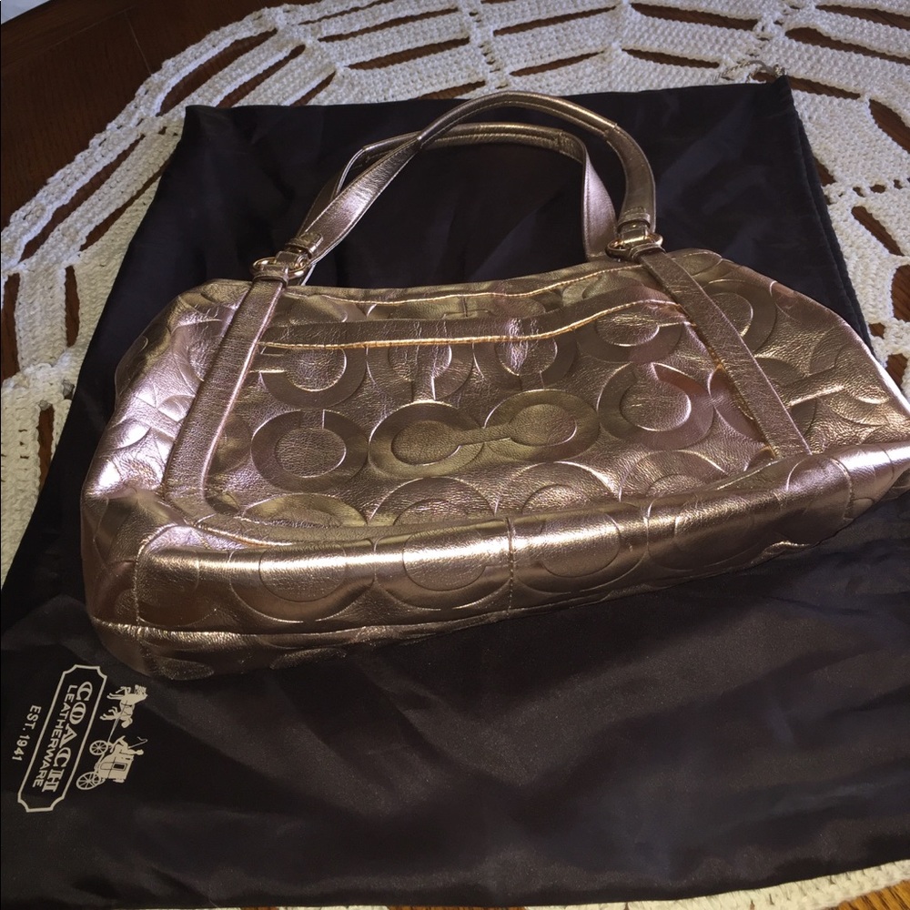 Multi-pocketed Coach Purse - Picture 6 of 8