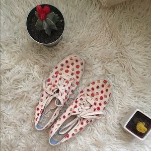 Taylor swift keds size 9