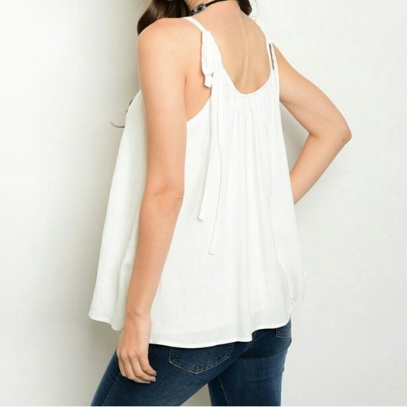 🎉LAST ONE!🎉 Pleated Tank - Picture 2 of 3