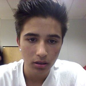 Meet your Posher, Alex