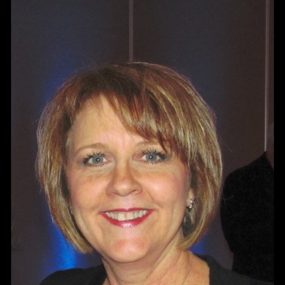 Meet your Posher, Lori