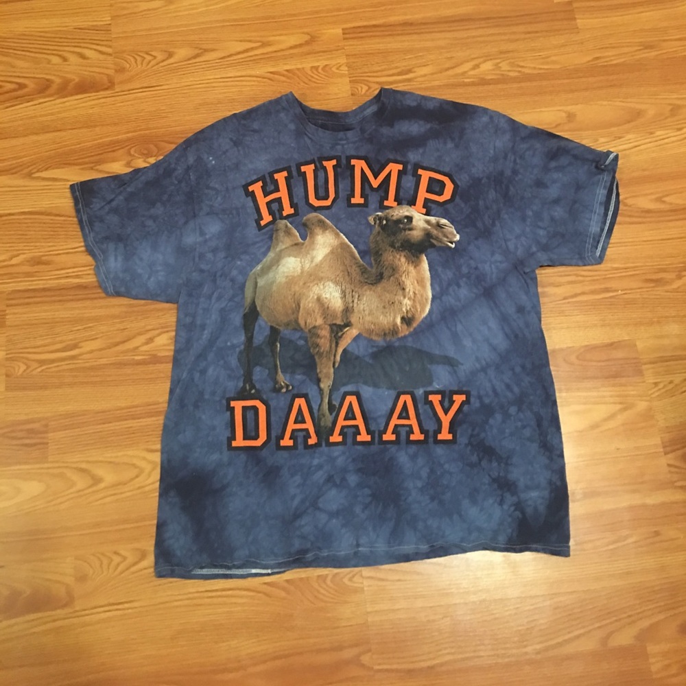Men's t shirt