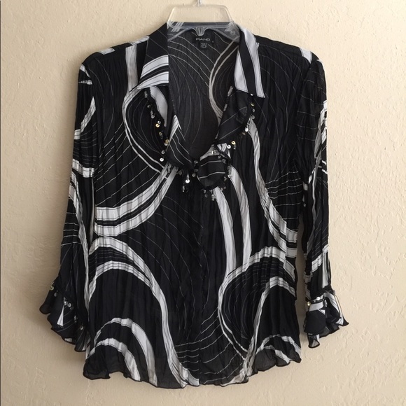 Fancy black & white long sleeve blouse - Picture 1 of 2