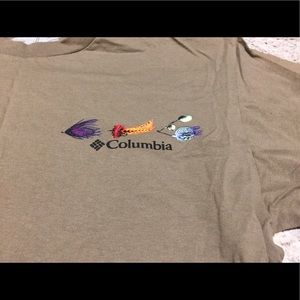 Columbia Tshirt