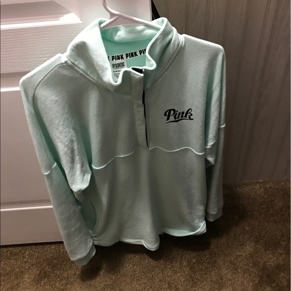 Vs pink varsity snap xs