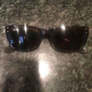 Raybans- brown , new wayfarer