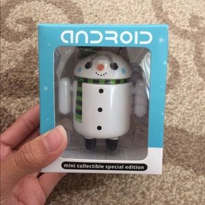 Mini Android Collectable