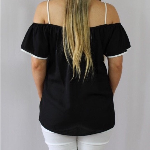 Top - Picture 2 of 2