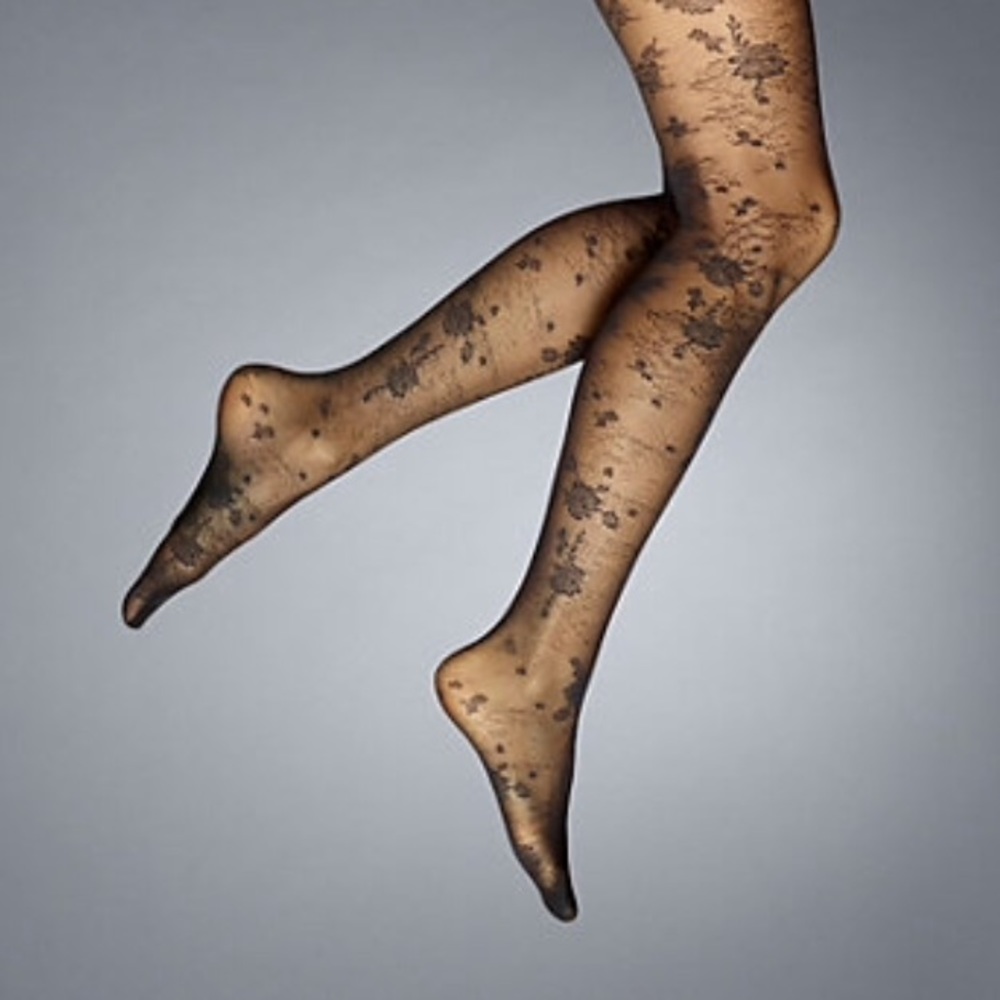 Vera Wang floral tights