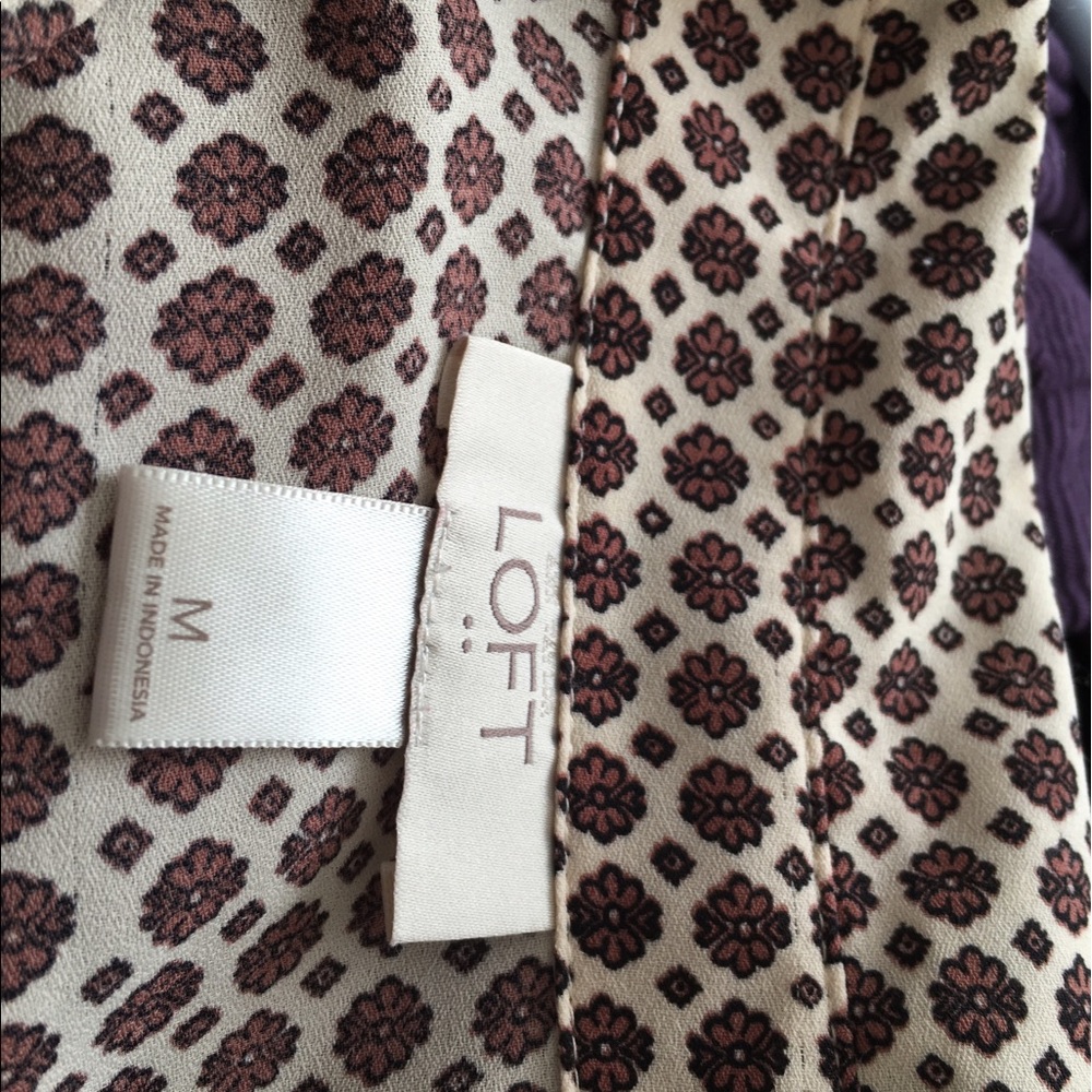 Buttoned collared Loft blouse - Picture 2 of 2