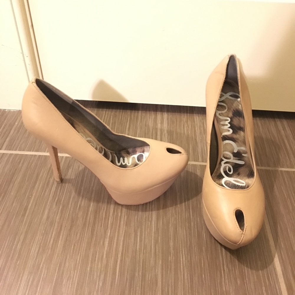 Sam Edelman tan pumps