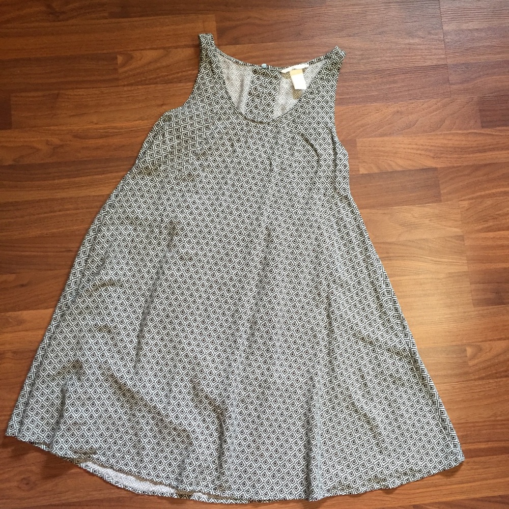 H&M tent dress with diamond design