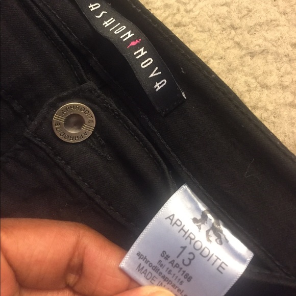 HIGH WAIST Fashion Nova Jeans - Picture 2 of 2