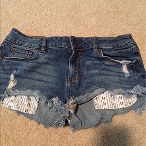 Bullhead cutoff shorts