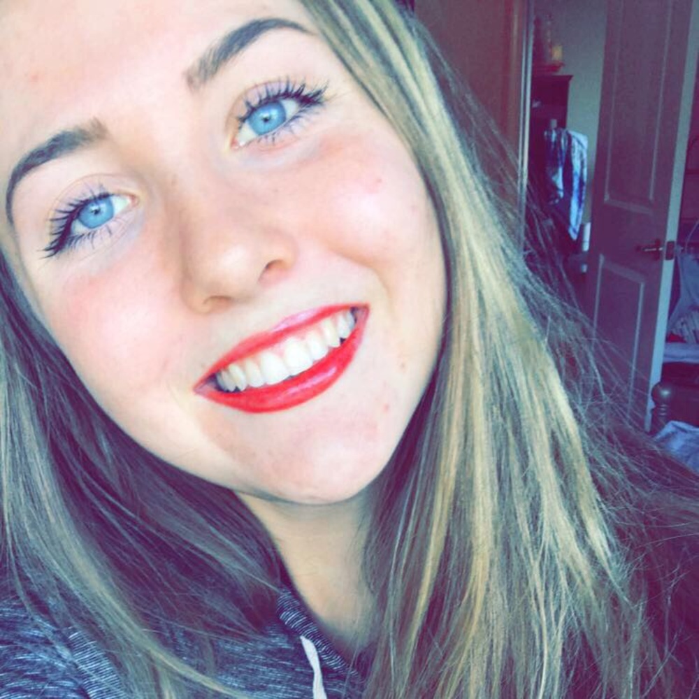 Meet your Posher, Brooke