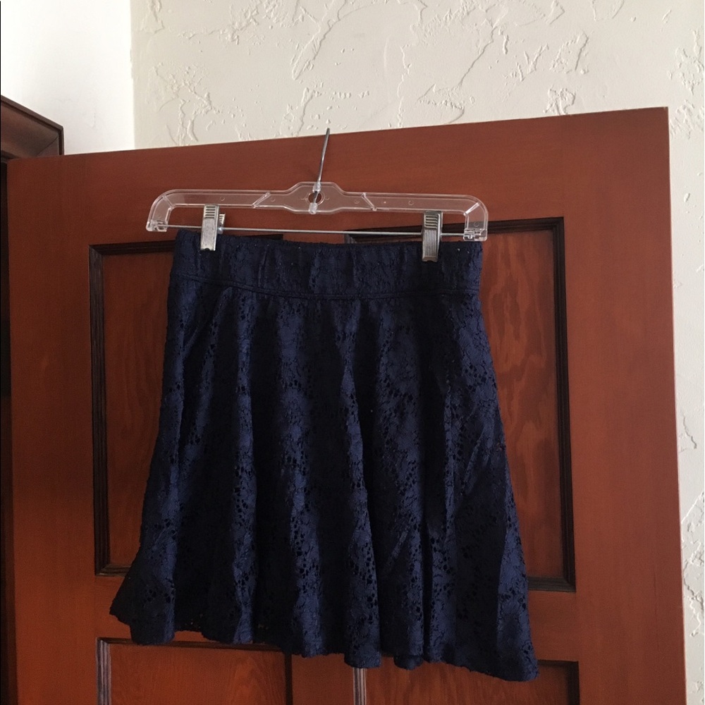 Short navy lacy Hollister skirt