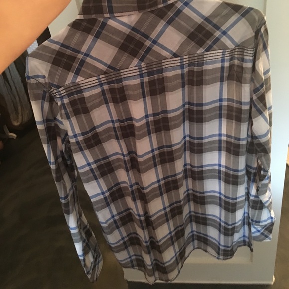 BKE button up, long sleeve, SIZE L - Picture 4 of 5