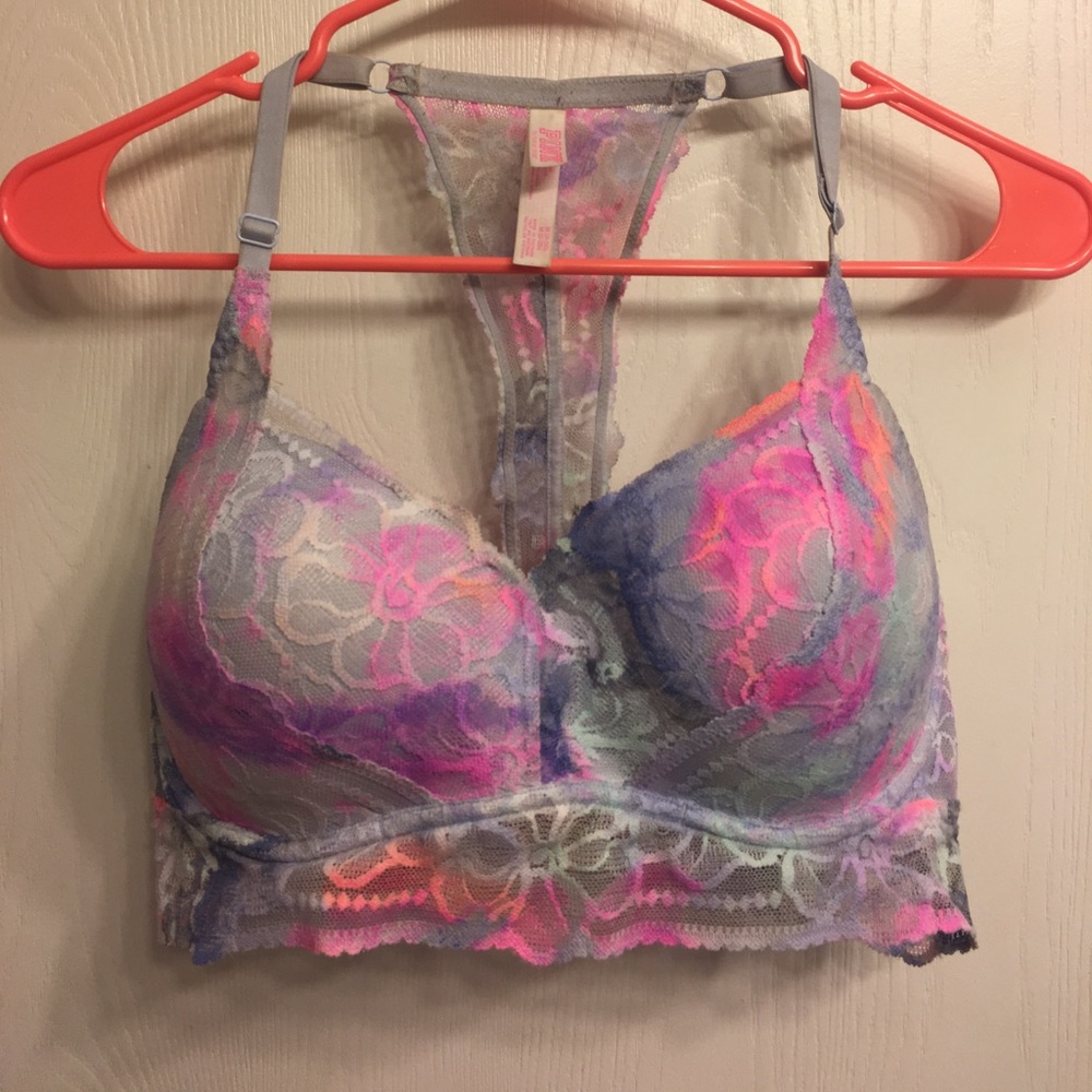 Victoria's Secret. Med bralette. D-DD colorful.