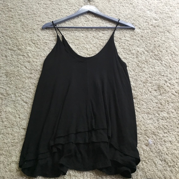 Kim & Cami // Small Black Flowy Tank - Picture 3 of 4